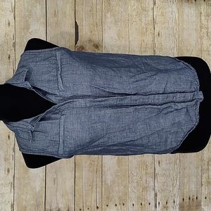 Madewell Sleeveless Chambray Button Top